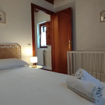 C25a01 Carlota Tatil Evi