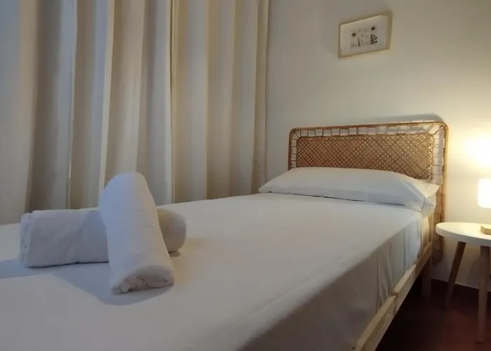 C25a01 Carlota Reocín